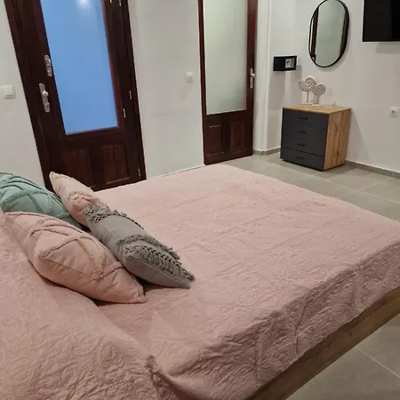 Appartamento Το Στενάκι Città di Skiathos Esterno foto